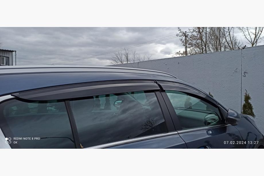 Kia Sportage 2015–2021 Raamdeflectoren (4 stuks, Sunplex Sport) Foto 3