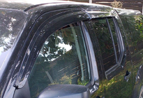 Nissan NP300 1999–2015 Raamdeflectoren (4 stuks, Sunplex Sport) foto 1