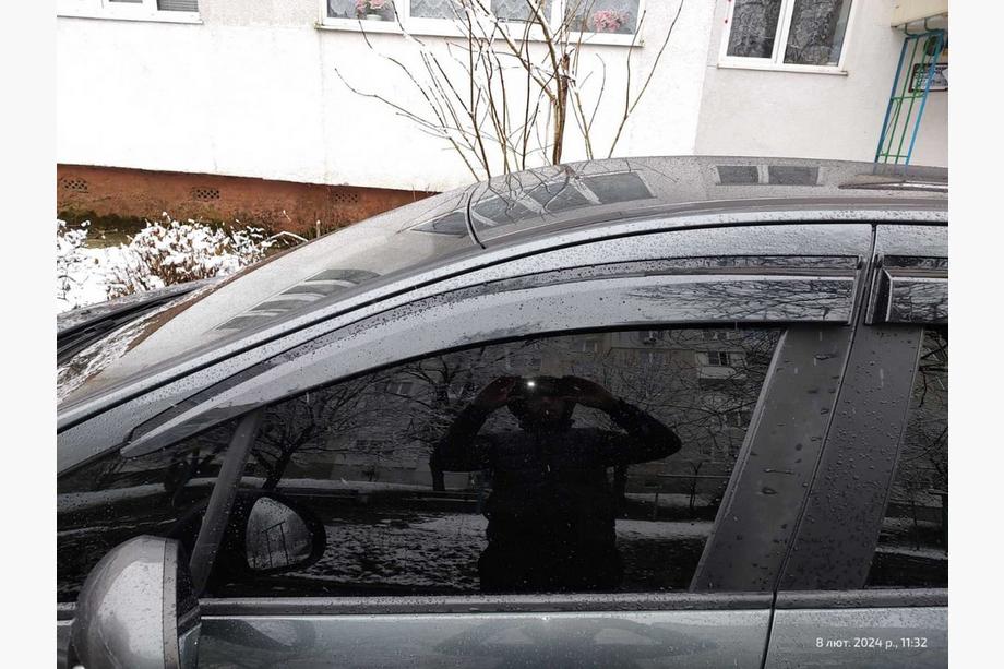 Peugeot 307 2001–2008 Raamwindschermen HB (set 4 stuks, Sunplex Sport) Image