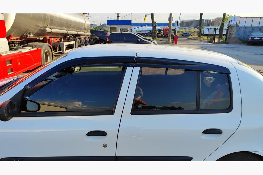 Renault Symbol 1999–2008 Raamdeflectoren (4 stuks, Sunplex Sport) Image