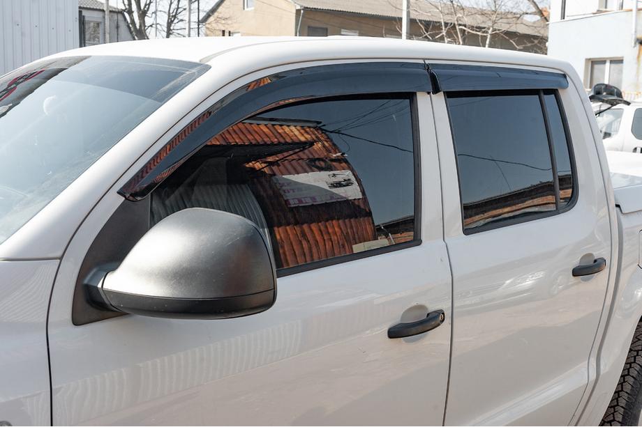 Volkswagen Amarok 2010–2022 Raamdeflectoren (4 stuks, Sunplex Sport) Image