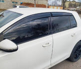 Volkswagen Golf 5 2003–2009 Raamwindschermen HB (set 4 stuks, Sunplex Sport) foto 1