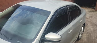 Volkswagen Jetta 2011–2018 Raamdeflectoren (4 stuks, Sunplex Sport) foto 2