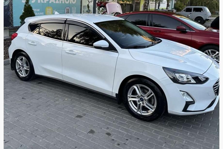 Ford Focus IV 2018– Raamwindschermen met chromen sierlijst HB/SD (4 stuks, Sunplex Chrome) Foto 1