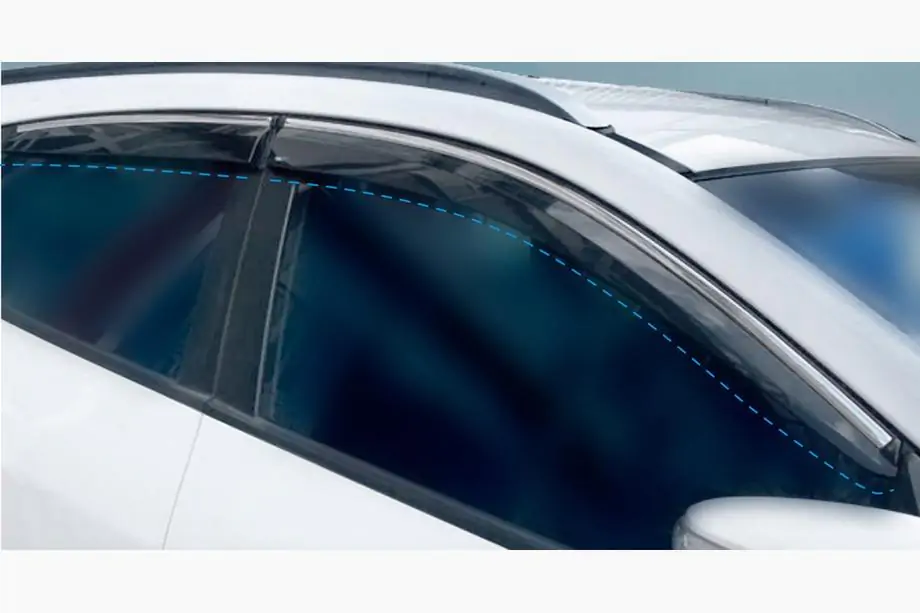 Hyundai IX-35 2010–2015 Raamdeflectoren met chromen sierlijst (4 stuks, Sunplex Chrome) Image