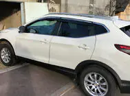 Nissan Qashqai 2014–2021 Raamdeflectoren met chromen sierlijst (4 stuks, Sunplex Chrome) foto 5