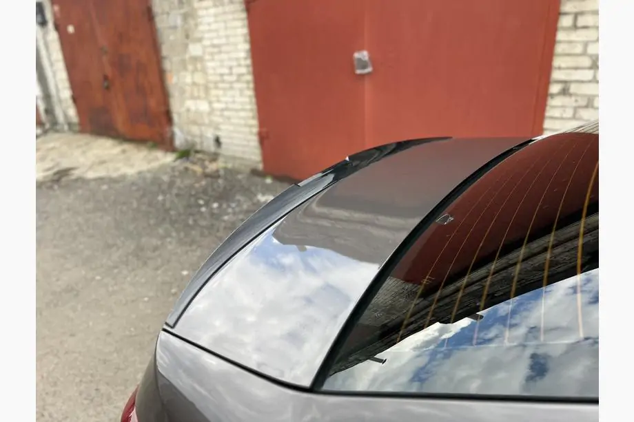 Peugeot 301 2012– Lip spoiler (Sunplex, zwart) (118,5 cm x 5,5 cm) Image