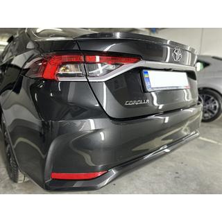 LIP spoilerlip (Sunplex, zwart) (117,9 cm * 5,5 cm) Toyota Corolla 2019– foto 1