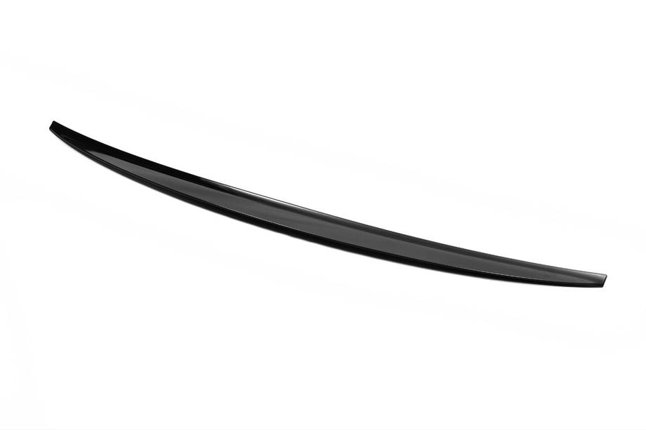 Volkswagen Passat B8 2015–2023 LIP-spoiler (Sunplex, zwart) (115,8 cm x 6,3 cm) Foto 4