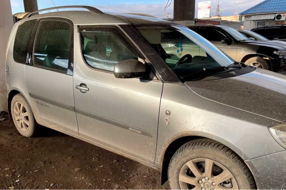 Skoda Roomster 2006–2015 Raamdeflectoren (4 stuks, HIC) Image