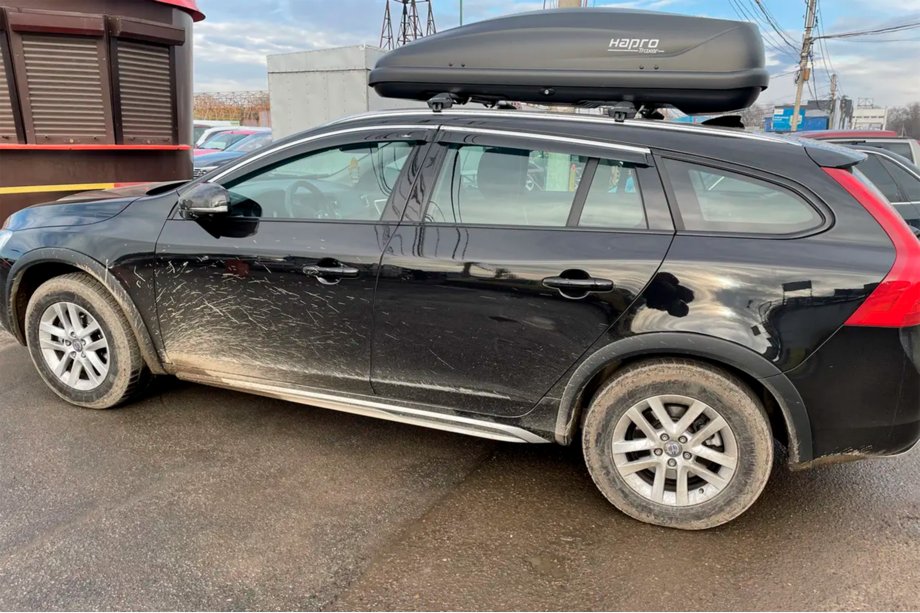 Volvo V60 2011–2018 Raamdeflectoren met chroomstrip (set van 4, HIC) Foto 3