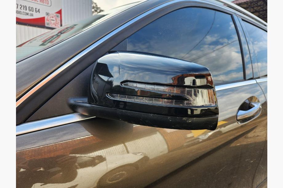 Mercedes C-klasse W204 2007–2015 AMG-Look spiegelkappen 2011-2014 (2 stuks) Foto 1