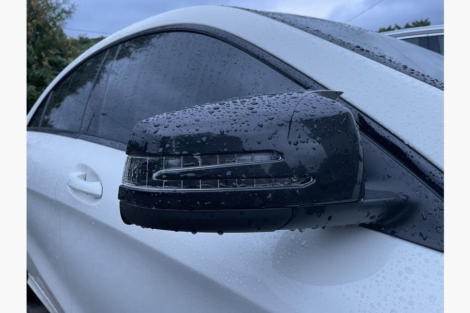 Mercedes E-klasse W212 2009–2016 AMG-Look spiegelkappen (2 stuks) Image