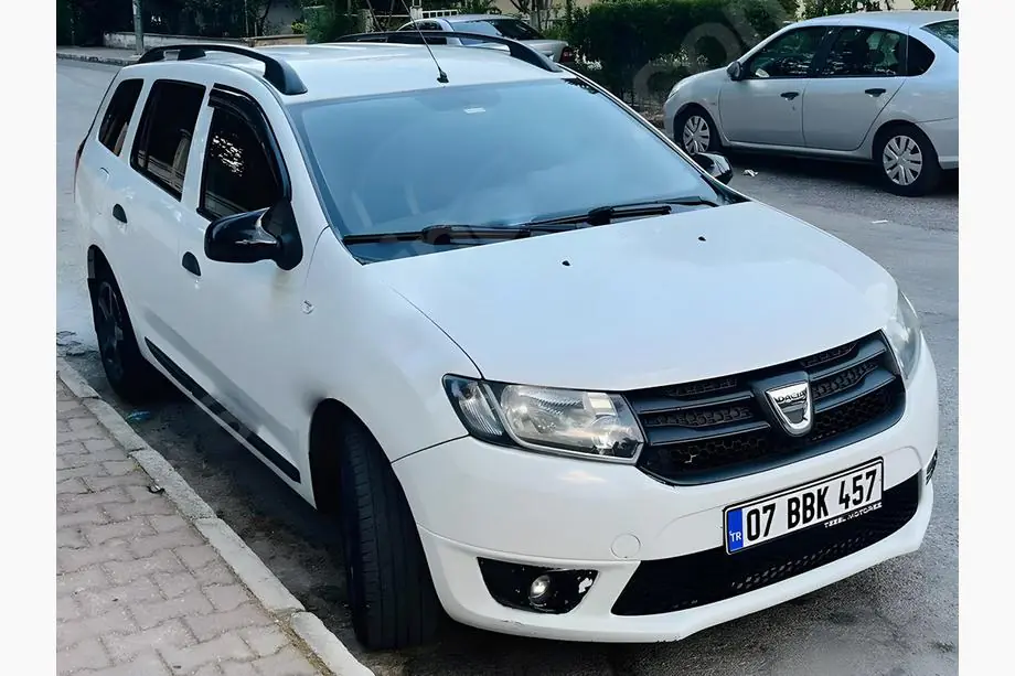 Renault Logan II 2013–2022 Spiegelkappen BMW-Style (2 stuks) Foto 5