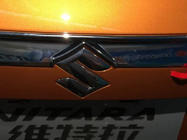 Suzuki Vitara 2015– Chroomstrip boven kenteken Libao (ABS) foto 2