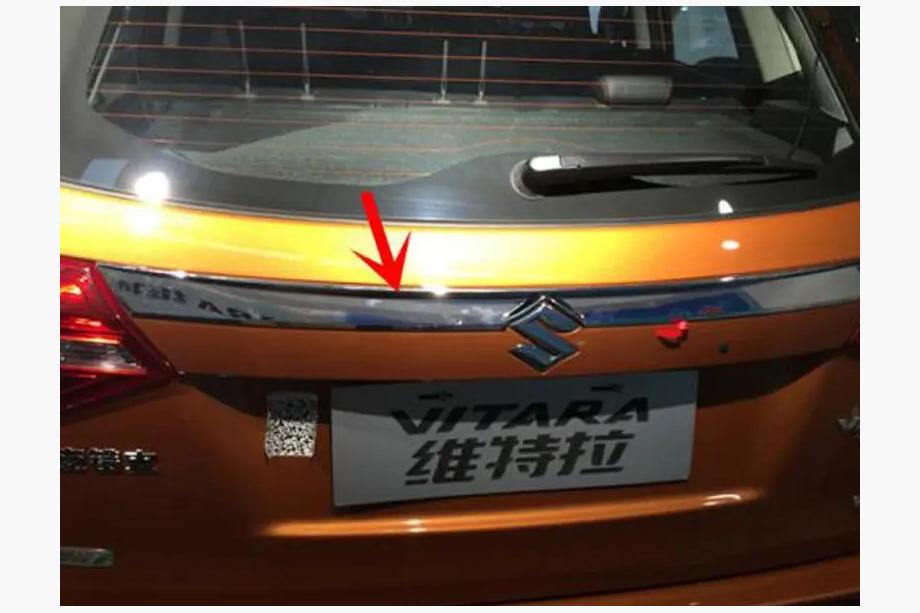 Suzuki Vitara 2015– Chroomstrip boven kenteken Libao (ABS) Image