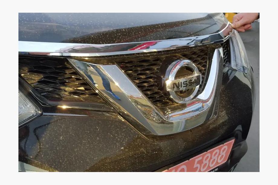 Nissan X-trail T32/Rogue 2014–2021 Motorkapdeflector Libao (kunststof) Image