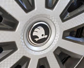 Skoda Center cap stickers 54 mm (set van 4) foto 1