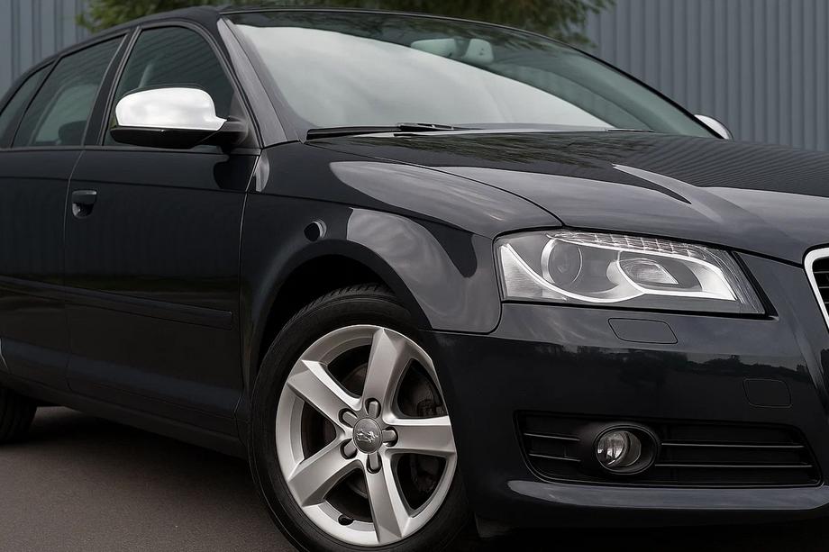 Audi A3 2003–2012 Spiegelkappen 2010-2012 (set 2 stuks, RVS) Image