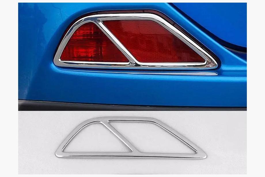 Toyota Rav 4 2013–2018 Chroom sierlijsten voor achterlichten Libao 2016-2018 (2 stuks, kunststof) Foto 5