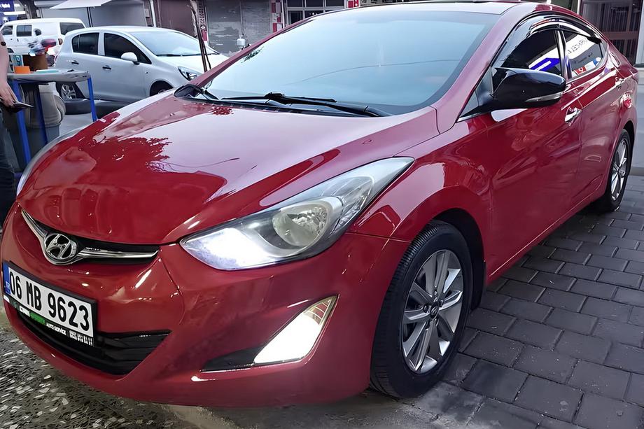Hyundai Elantra (MD/UD) 2011–2015 Spiegelkappen met uitsparing voor richtingaanwijzer BMW-style (2 stuks) Foto 6