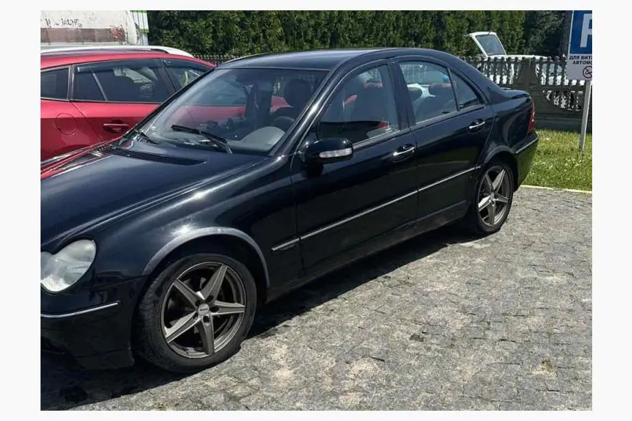Mercedes C-Klasse W203 2000–2007 Wielkastverbreders SD (set 4 stuks, zwart, ABS-kunststof) Image