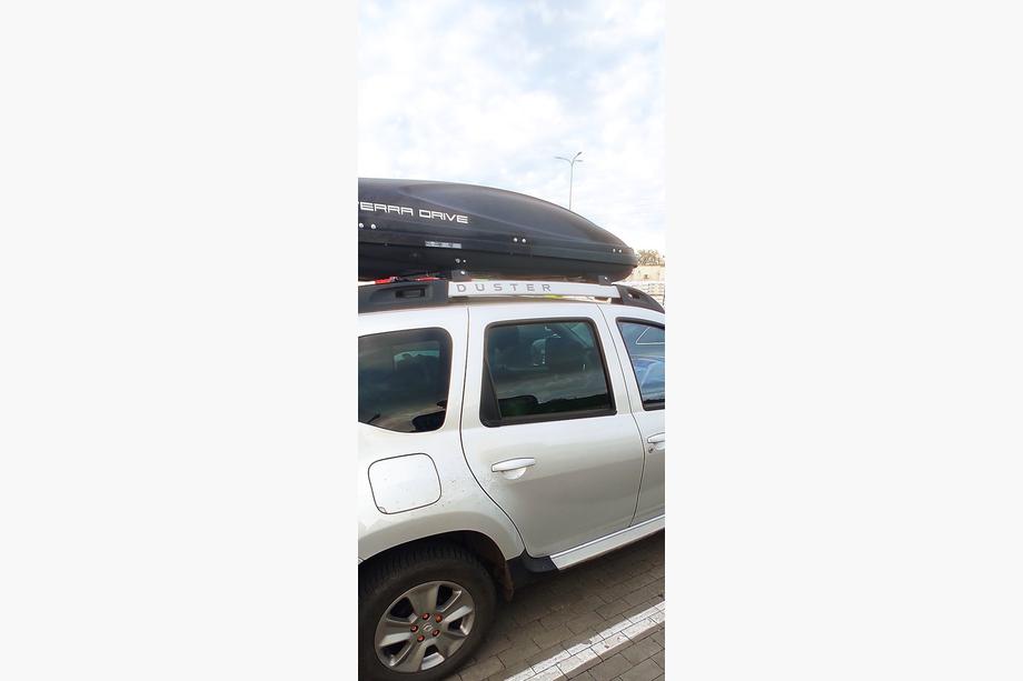 Dacia Duster 2008–2018 Afsluitbare dwarsdragers voor dakrails Skybar V1 (2014-2018, 2 stuks) 2014-2018, Grijs Foto 4