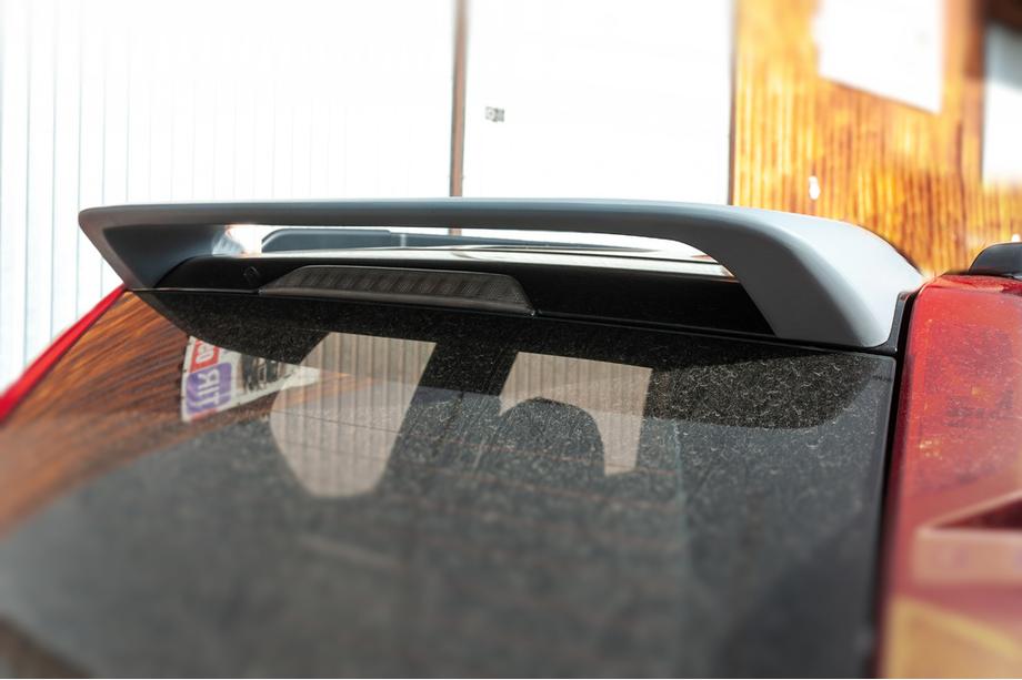 Nissan X-trail T31 2007–2014 Libao spoiler (lakbaar) Image