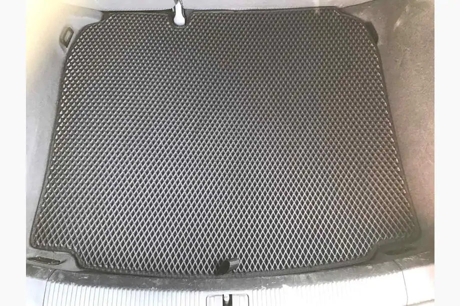 Audi A3 2003–2012 Bagageruimtemat (3D/5D, EVA, zwart) Image