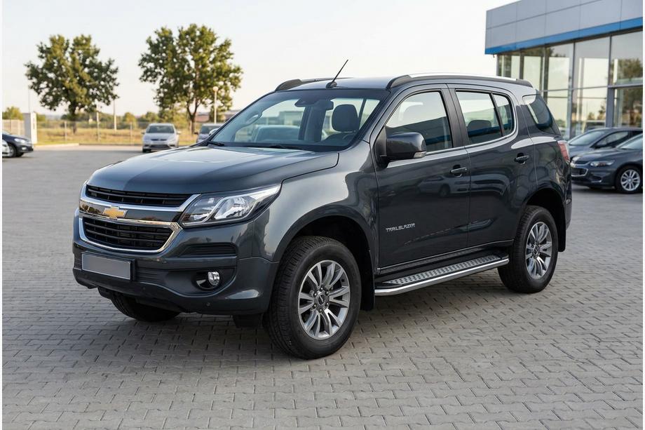 Chevrolet Trailblazer 2012–2019 Maydos V2 side steps (set 2 st., aluminium/RVS) Foto 1