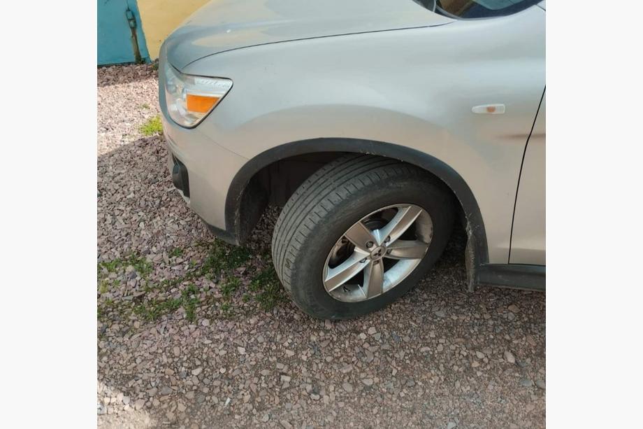 Mitsubishi ASX 2010–2023 Wielkastverbreders 2012-2016 (4 stuks, zwart, ABS-kunststof) Foto 1