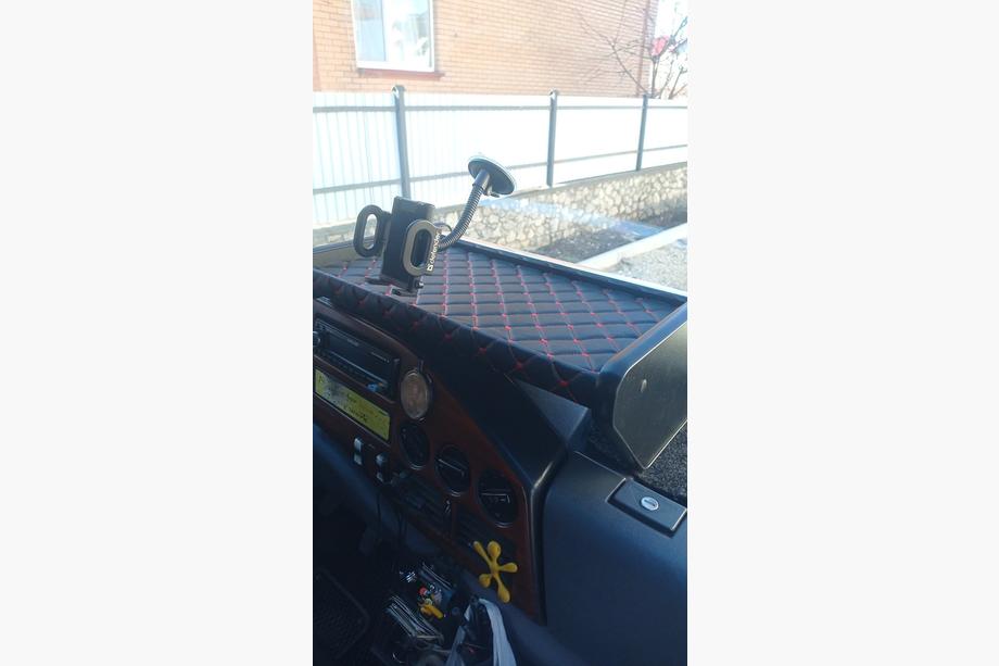 Mercedes Sprinter W901/902/903/904/905 1995–2006 Dashboardplank (1995-2000, zwart met rood stiksel) Foto 5