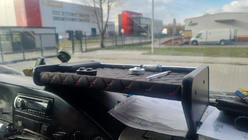 Volkswagen LT 1995–2006 Dashboardplank (zwart met rood stiksel) foto 1