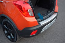 Opel Mokka 2012–2021 OmsaLine RVS achterbumperbeschermlijst (2012-2016) foto 5