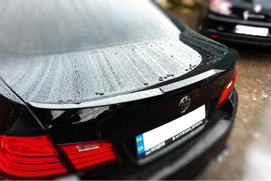 BMW 5 Serie F10/F11 2010–2016 LIP V1 spoiler (1234 Upgrade, zwart) Foto 5