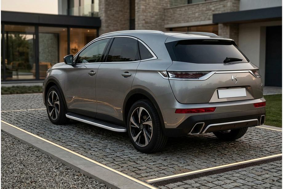 DS 7 Crossback 2017–2022 Side steps Tayga Grey (2 stuks, aluminium) Image