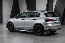 Fiat Tipo Cross 2021– Side steps Allmond Grey (set van 2, aluminium) foto 1