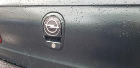Opel Omega B 1994–2003 Embleem Turkije foto 4