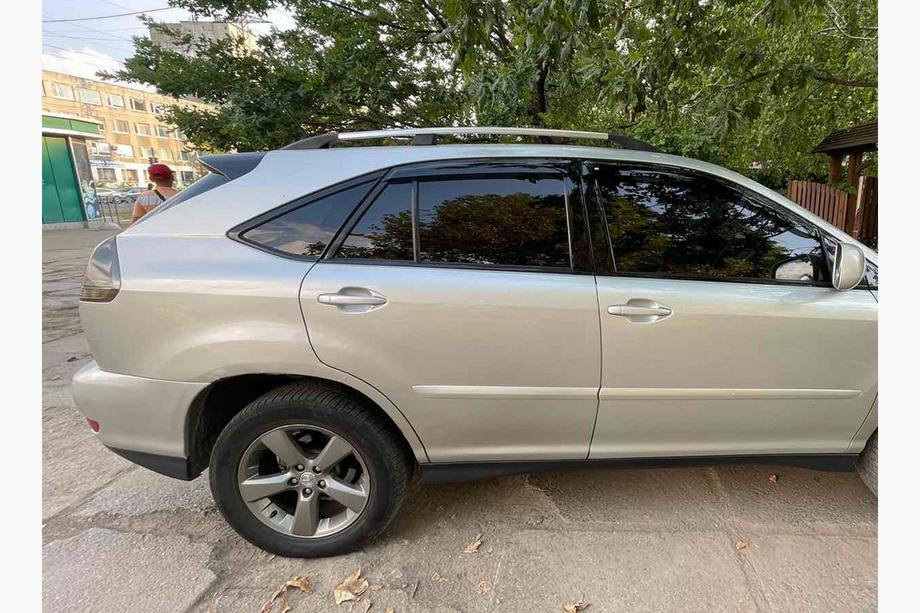 Lexus RX 2003–2009 Turkse chromen dakrails Kunststof voetjes Image