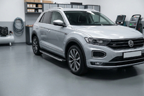 Volkswagen T-Roc 2017–2025 Fullmond side steps (2 stuks, aluminium) foto 1