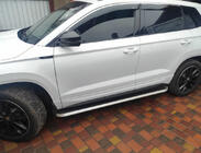Skoda Karoq 2018– Side steps OEM V2 (2 stuks, aluminium) foto 1