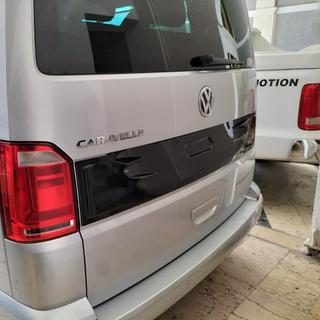 ABS kunststof sierlijst voor kofferklep EuroCap Volkswagen T6 2015–2024 foto 1