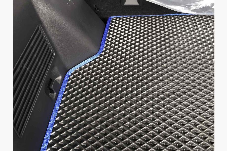 Cowin Showjet 2020– Kofferbakmat (EVA, zwart) Foto 2