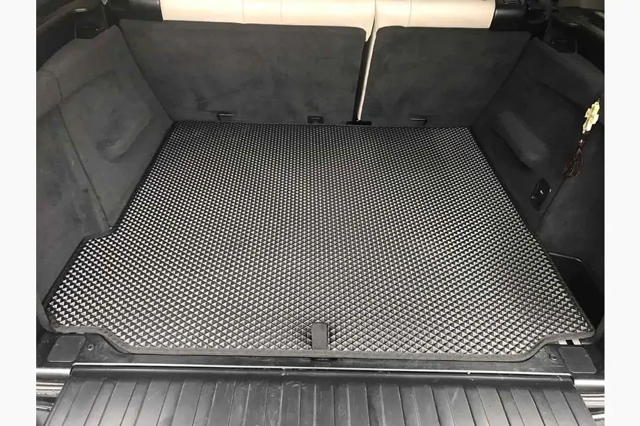 BMW X5 E70 2007–2013 Kofferbakmat (EVA, zwart) Foto 1