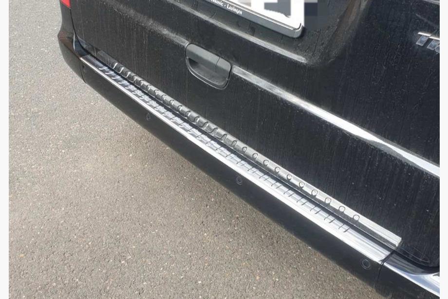 Mercedes Viano 2004–2014 Achterbumperbeschermer met omgezette rand (Carmos V2, RVS) Image
