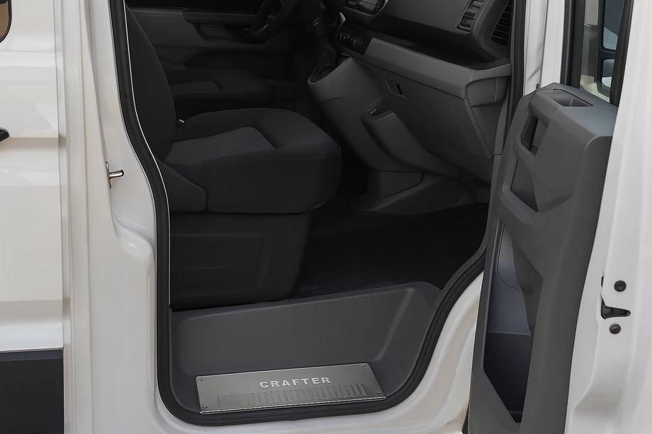 Volkswagen Crafter 2006–2016 Chromen instaplijsten voor binnenzijde (Carmos V2) Image