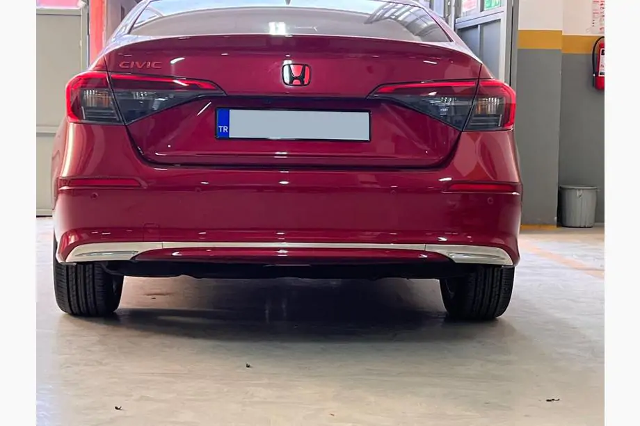 Honda Civic Sedan 2021– Achterbumper beschermlijst (Sedan, RVS) Image