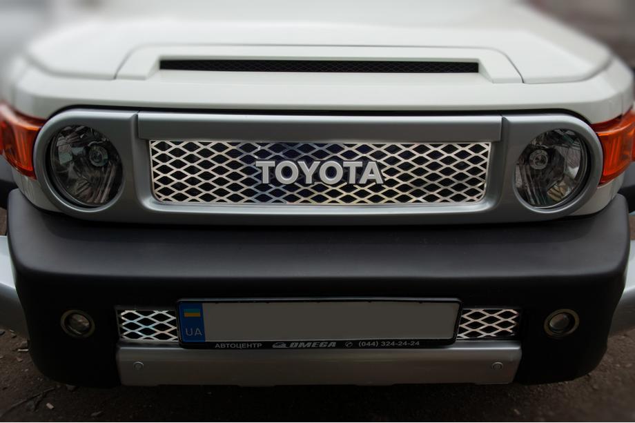 Toyota FJ Cruiser 2006–2022 Chroom sierlijsten voor grille (RVS) Image