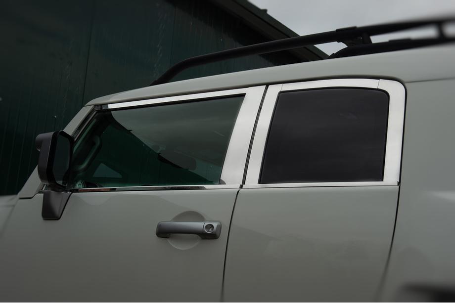 Toyota FJ Cruiser 2006–2022 Set raamstrips (RVS, 16-delig) Foto 11
