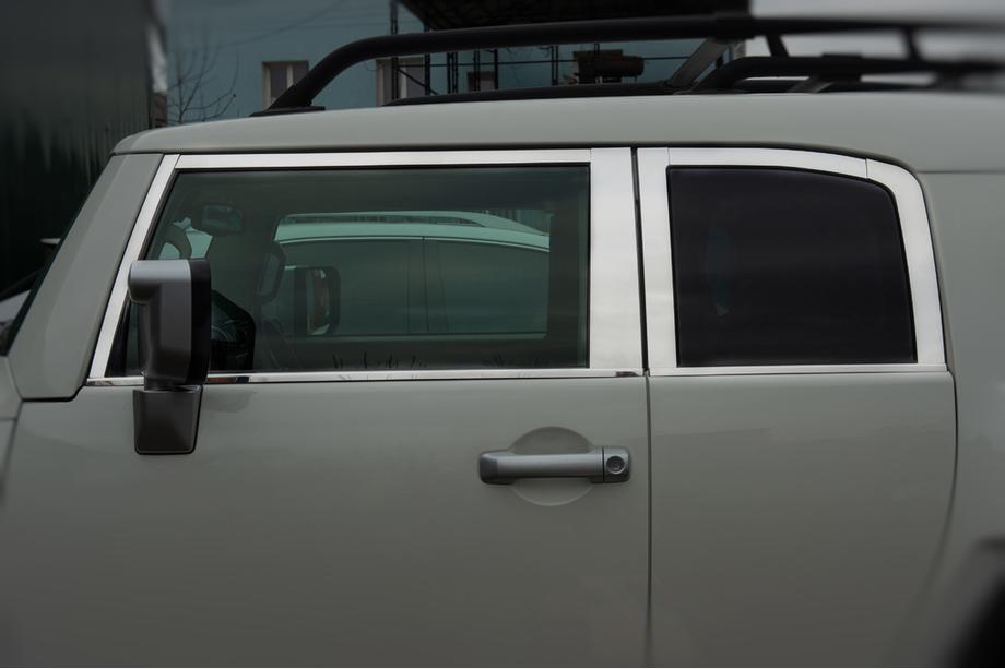 Toyota FJ Cruiser 2006–2022 Set raamstrips (RVS, 16-delig) Foto 12